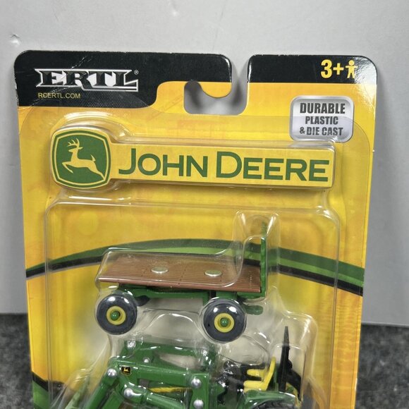 2007 ERTL John Deere Tractor Loader with Wagon New 37541A - Picture 2 of 9